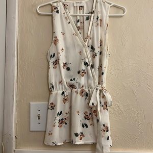 Cute tank top with flowers